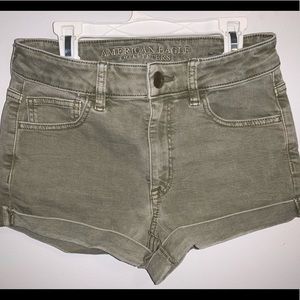 American Eagle Hi-Rise Shortie